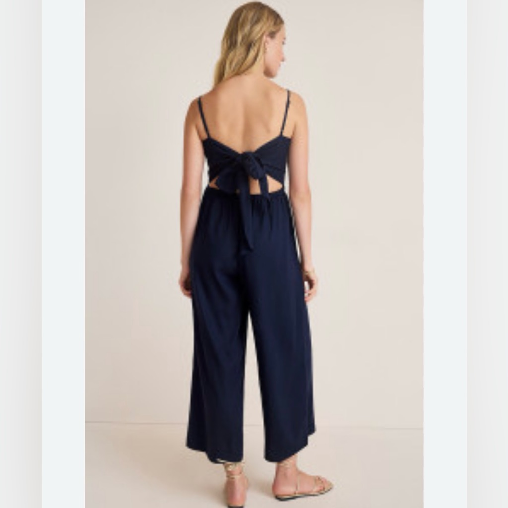 Francescaâs Angie Tie Back Linen Jumpsuit In Navy